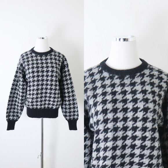 Vintage Sweaters - Vintage 1980s CREW Shetland Wool Houndstooth Sweater Pullover Black Gray